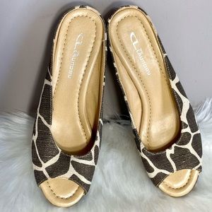 CHINESE LAUNDRY Canvas Espadrille Wedge